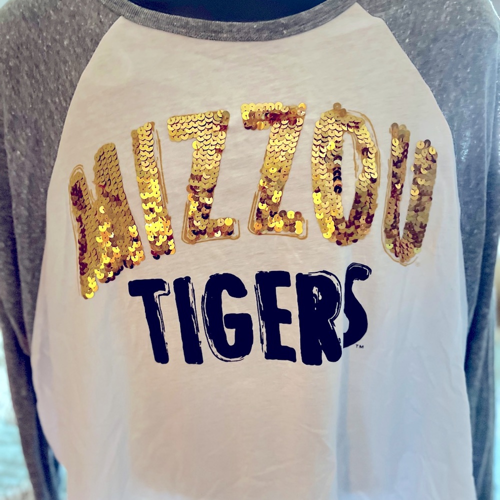 University of Missouri G-III 4Her by Carl Banks Long Sleeve Shirt Women’s Sz M